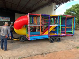 Transforme Seu Negócio com Carretas Playground: Investimento com Retorno Garantido